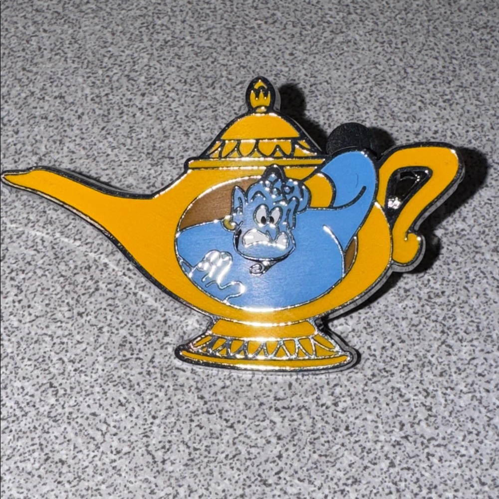 DisneyMystery Pin Genie from Aladdin inside his magic lamp. 2024